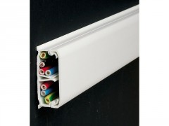 MOULURE 12X30 2,10M BLANC AVEC SEPARATION