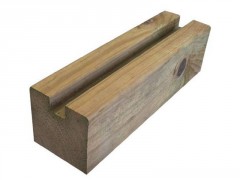 POTEAU RAINURE EN U 7X7X220CM