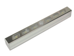 REGLETTE LED A DETECTION A PILES ACIER MERIDA