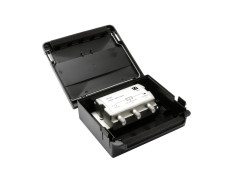 COUPLEUR TV FEMELLE/FEMELLE