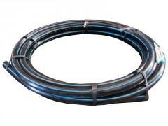TUYAU ALIMENTATION POLYETHYLENE 16BARS TRAIT BLEU D32 10M