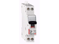 DISJONCTEUR UNI+N 32A