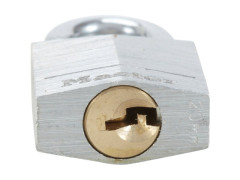 CADENAS 20 D3 ALU + 4 CLES LOT4