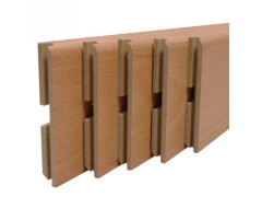 PLINTHE 9X70X2200 MM HETRE LOT 5