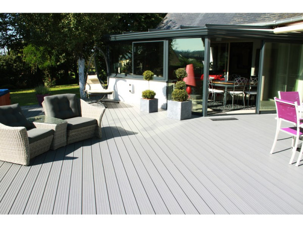 PLANCHE CHAUSEY 3000X150X22MM COMPOSITE GRIS CLAIRE